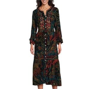 John Mark Woven Animal/Leaf Print Embroidered VNeck 3/4 Sleeve Button Front Midi